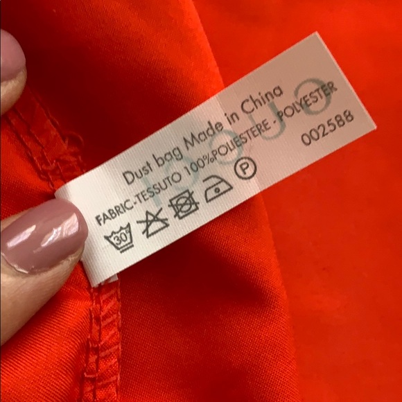 Silky Set of 2 Red Gucci Dust Bags - Picture 8 of 11